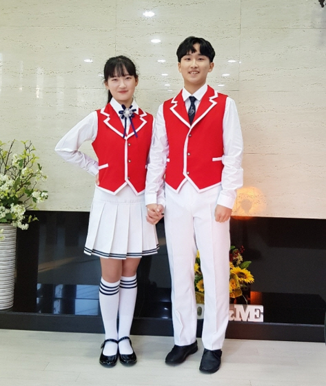 합창복빨강조끼B(벨로체)_하양스커트