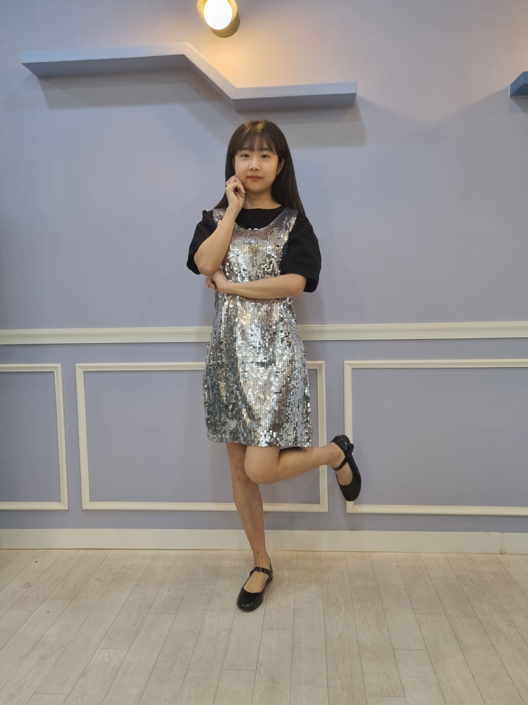 은색반짝이원피스
